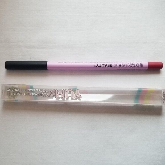 KimChi Chic Beauty - Your Unicorn Mouth Lip Liner in Beat Beat - Picture 1 of 12
